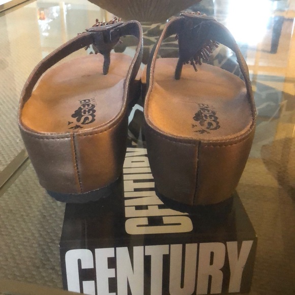 Serene Island Thiago bronze wedge sandal - Picture 2 of 4